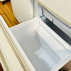 シャープ SHARP　 2ドア冷凍冷蔵庫 SJ-D14C-Wの画像