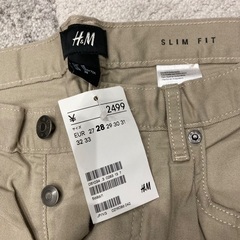 新品🔴タグ付きズボンmサイズの画像