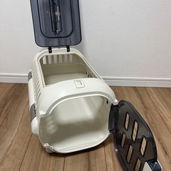 小型犬用クレートの画像