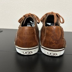UGG ブラウン レザー スニーカー　茶色　26.5cmの画像