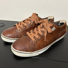 UGG ブラウン レザー スニーカー　茶色　26.5cmの画像