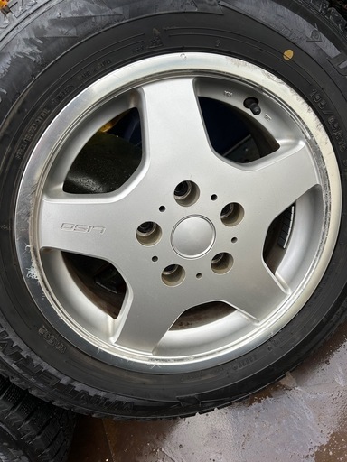 20年製⭐️タイヤホイール⭐️ダンロップ⭐️スタッドレス⭐️中古激安美品⭐️195／65R15