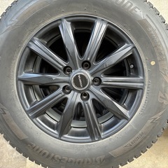 スタッドレスタイヤ　ブリヂストンの画像