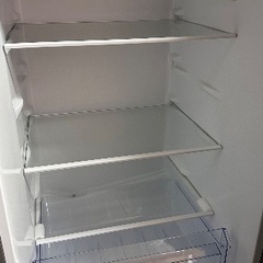 🟦冷蔵庫番号79  TCL 2023年製【173ℓ】大阪府内全域配達無料 保管場所での引取は値引きしますの画像