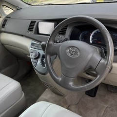 【総額36.0万円‼️】珍しい4WD アイシス！A325の画像