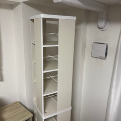 本棚 
タワー型 の画像