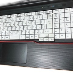 🔵富士通LifebookA577/CPUi5第七世代高性能/メモリ8GB/SSD256gb/最新Win11pro/ Office2021/アプリ多数/美品・クリーニング/動作良好/サポート無期限 の画像