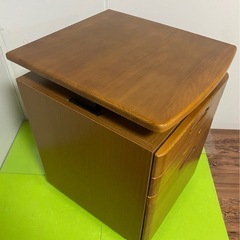 木製学習机用、サイドワゴン(天板高さ調整可、キャスター付き)の画像