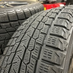 2020年製　225/60R17 ヨコハマ　スタッドレス　アルファード　ヴェルファイア　軽量ホイール美品　4本セット　税込みです 
の画像
