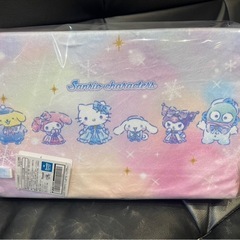 サンリオキャラクター低反発まくらの画像