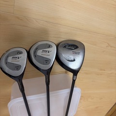 adidas　ゴルフバッグセットの画像