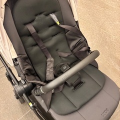 美品アップリカ ルーチェフリー ベビーカー（ベージュ） Apricaの画像