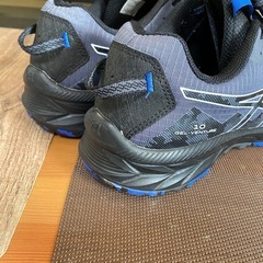 【美品】asics GEL-VENTURE 10 ゲルベンチャー27cm の画像