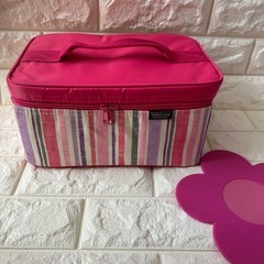 スケーター ピンク お弁当箱 ランチボックスの画像