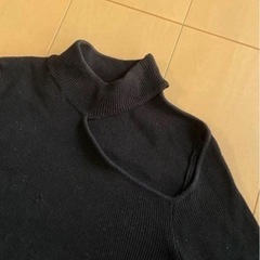 2 MURUA カットソー トップスの画像