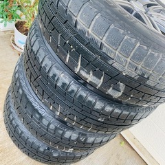 スタッドレス195/65/15アルミ付4本セット
の画像