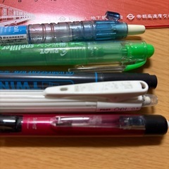 筆記用具✏️まとめ売りの画像