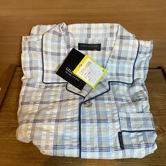 【新品】パジャマ上下セット(LLサイズ長袖・長ズボン)の画像