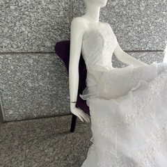 マネキン　レディース　座りポーズの画像