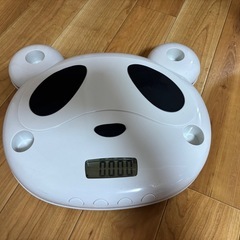 ベビースケール「豆イスも引き取ってくれる方は500円引き」の画像