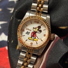 ミッキーマウス生誕85周年記念天然ダイヤ腕時計の画像