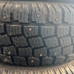 ハンコック　スタッドレス　フルピン　215 70 15 の画像