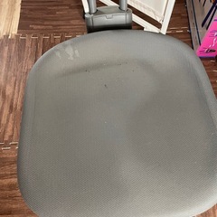 オフィスチェアの画像