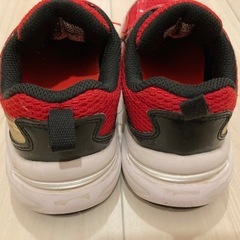 子供　靴 18cm 瞬足の画像