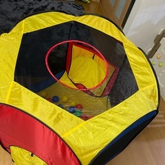 子供用　カラーボールテントの画像