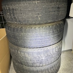 スタッドレスタイヤ　4本　アルミホイール付きの画像