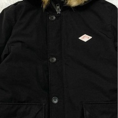 ほぼ新品！美品ダントン タッサー ダウンジャケットL40ブラの画像