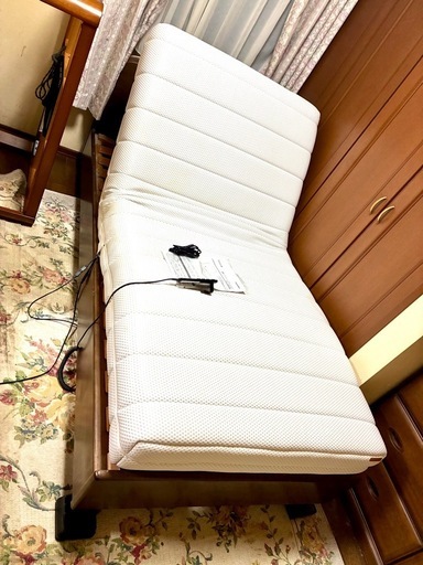 フランスベッド　電動ベッド　マットレスとフレームのセット　引き取りに来てくださる方