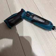 マキタ充電式ペンインパクトドライバの画像