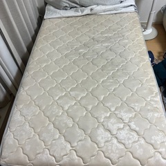 ニトリ　シングルベッド　マットレス付きの画像