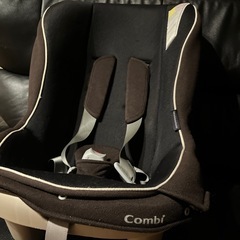 combiコンビ チャイルドシート
の画像