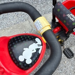 ミッキーマウス　ハンドル付き三輪車の画像