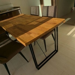 ダイニングテーブル　チェアセットの画像