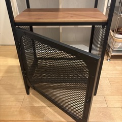 IKEAの収納棚
の画像