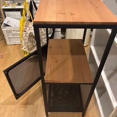 IKEAの収納棚
の画像