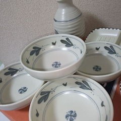 未使用　和食器！日本の伝統工芸　益子風ツタ　小鉢5個　大皿2枚　薬味皿　徳利の画像