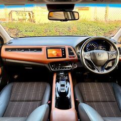 ヴェゼル最上級『ハイブリッドZ』低走行 本車検満タン渡し！(費用込み)あんしんパック シティブレーキ ハーフレザーヒーター LEDライト フルセグTVの画像