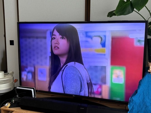 LG 49UJ630A 4K大型テレビ　