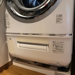 東芝ドラム式洗濯機の画像