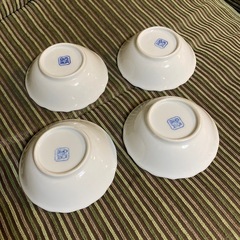 小皿 青 花柄 4個の画像