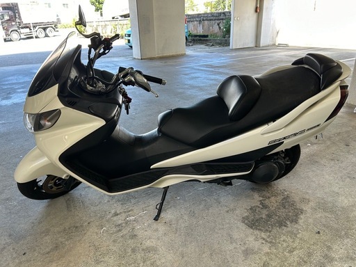 SUZUKIスカイウェイブ250白