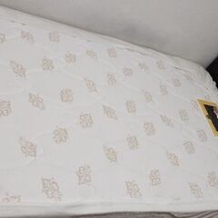 ニトリ 収納付きシングルベッド(コンセント&照明付き)の画像