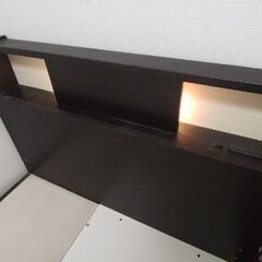 ニトリ 収納付きシングルベッド(コンセント&照明付き)の画像