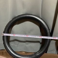 車のハンドルカバーの画像