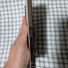 Iphone 14 pro max 128Gb ケースと画面フィルム付きの画像