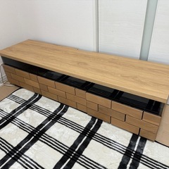 テレビボードの画像